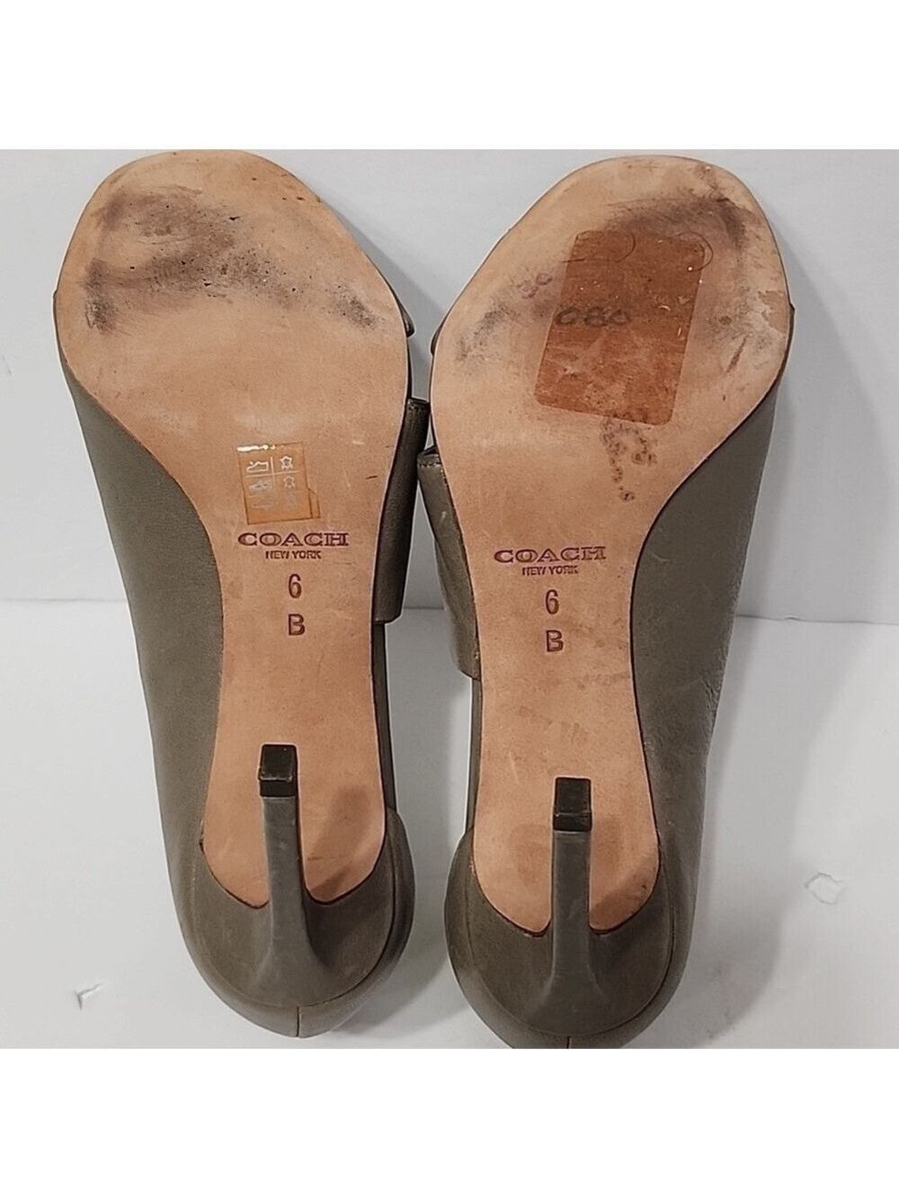 COACH HEELS SIZE 6 B - Picture 6 of 11